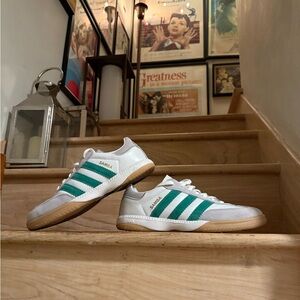 Exceptional Rare Adidas OG Sambas- White, Green Stripes, Gray Trim- Men’s 10US
